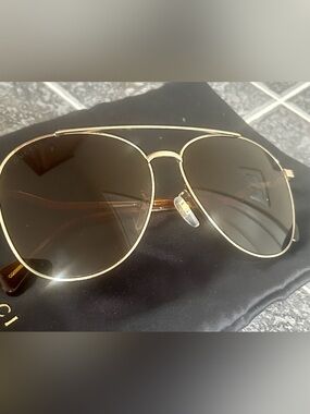 Gucci Women’s Aviator Sunglasses Lux Gold Frame Brown Lens Tortoise